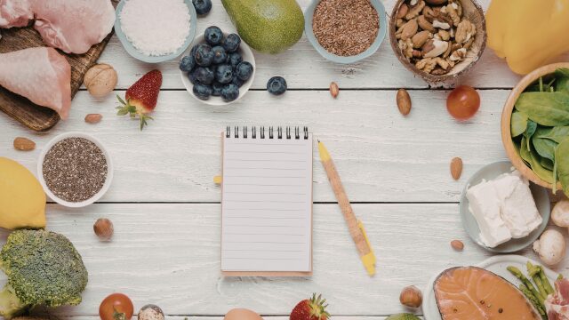 インプラント治療後の食事と適した食べ物